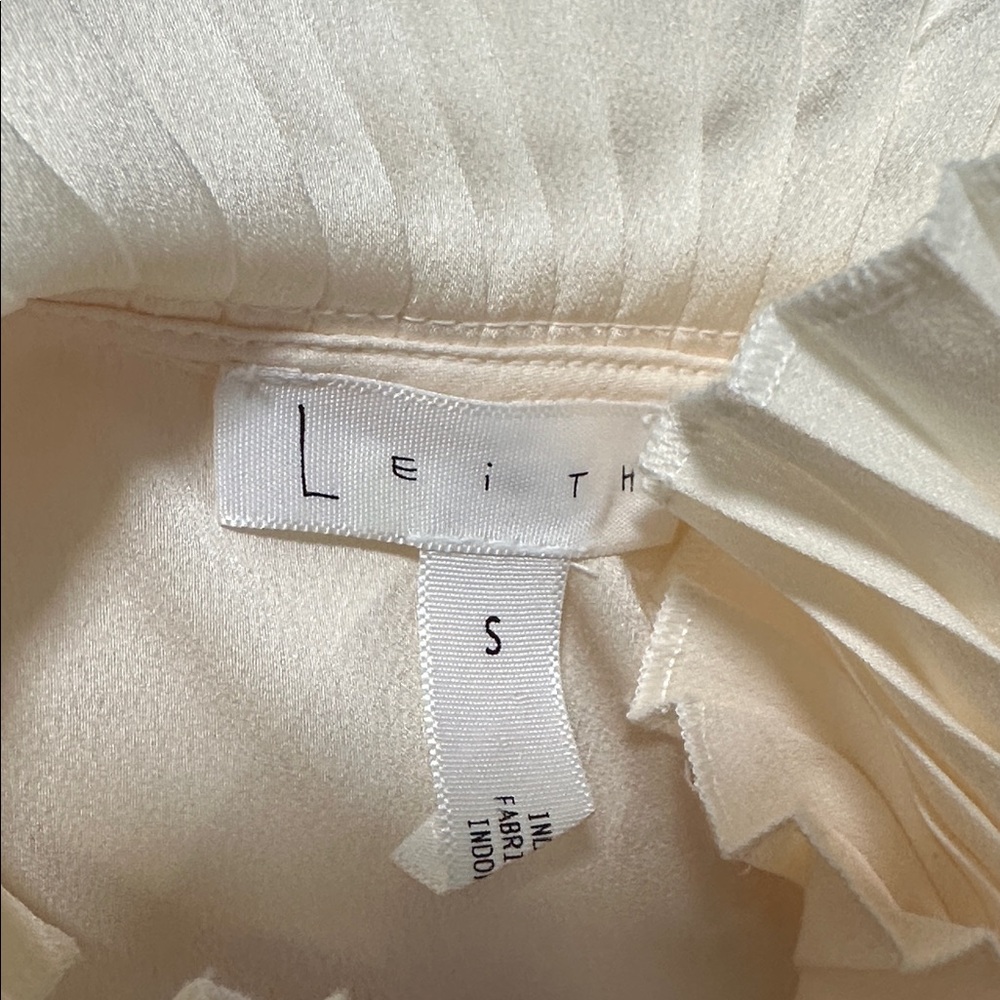 💕 Leith Blouse - Picture 4 of 5